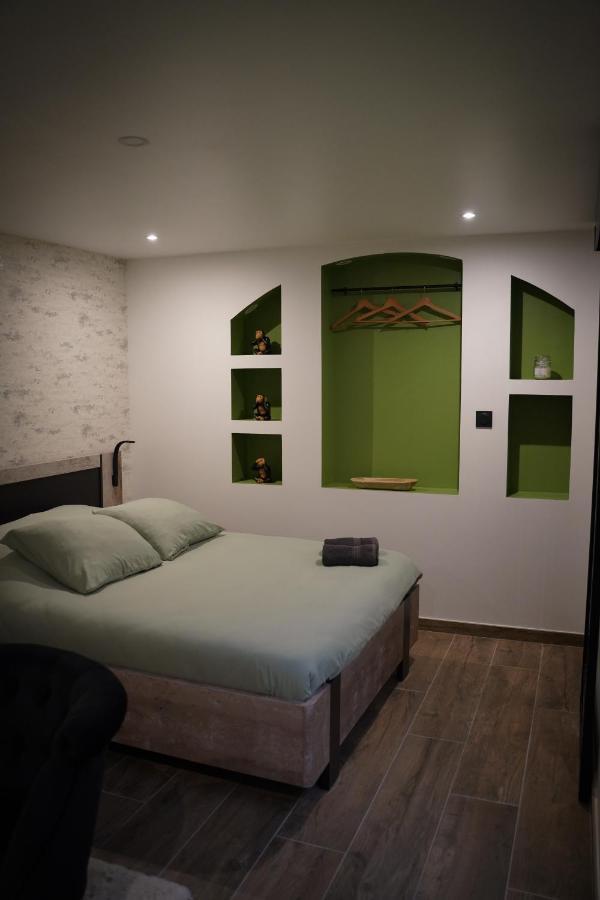 Apartamento Nuit De La Sagesse "Jacuzzi Terrasse Et Parking Prive" Ruan Exterior foto
